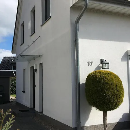 Holiday home Sauve In With Fenced Garden Zierow